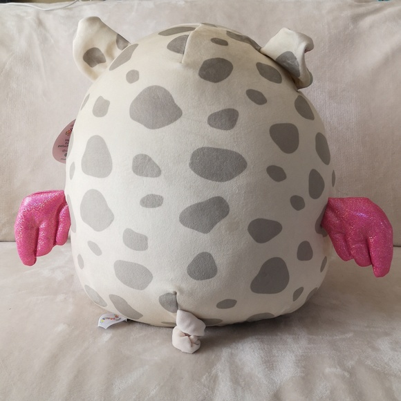 Squishmallow Charaka the flying pig, 16 inches, Valentine's edition - Picture 3 of 5
